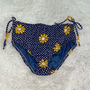 Vtg 70s? Vassarette bikini bottoms